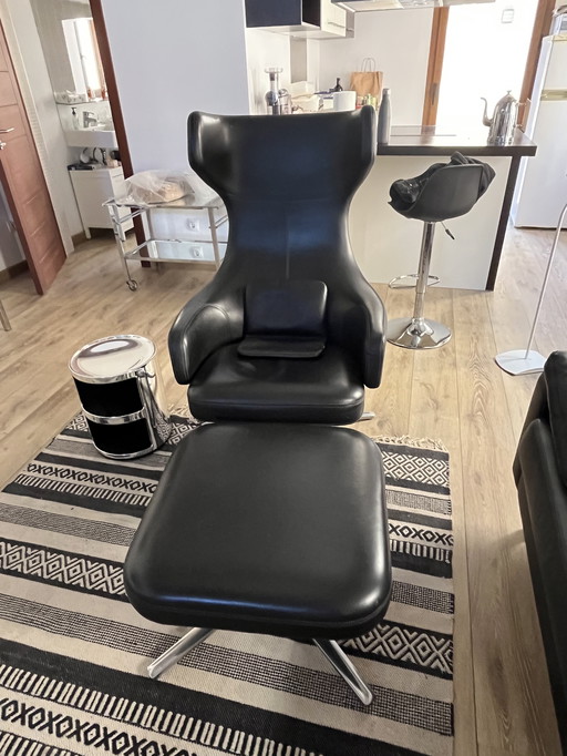 Vitra Grand Repos y otomana de cuero