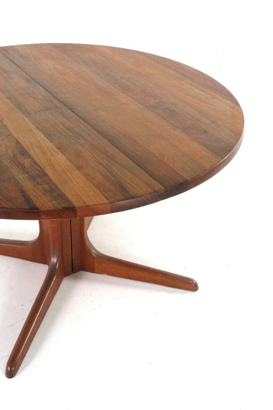 Image 1 of Round extendable teak dining table Danish