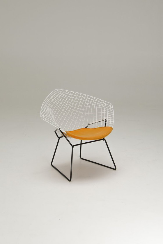 Image 1 of Chaise Diamond - Coussin d'assise jaune - Harry Bertoia
