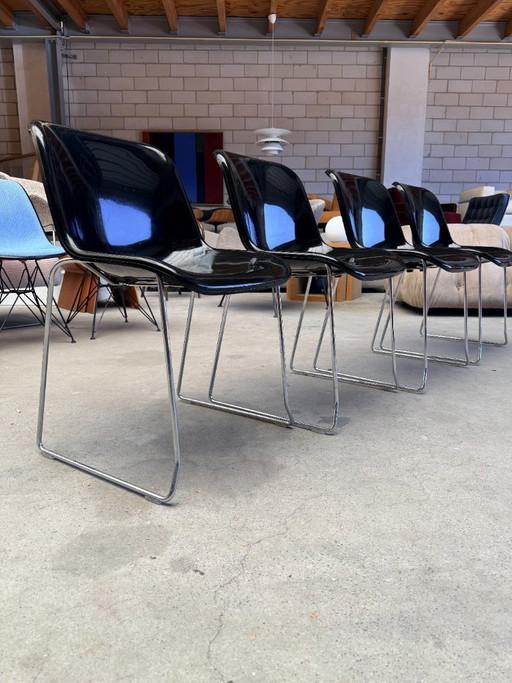 Houtoku / Artifort Spirit Chair von Hajime Oonishi (Lagerbestand: 20) – eetkamerstoelen, Metal, Plastic, Modern