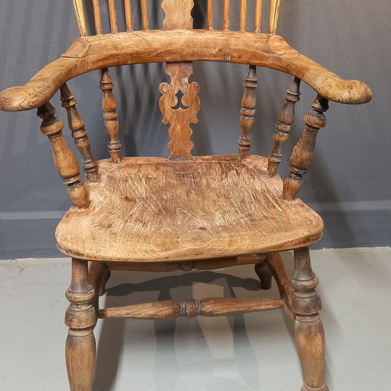 Image 1 of Antieke Windsor Verandastoel