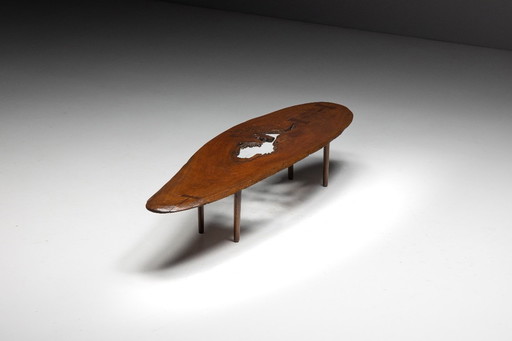 Mesa de centro moderna orgánica con hueco natural, Francia, mediados del siglo XX