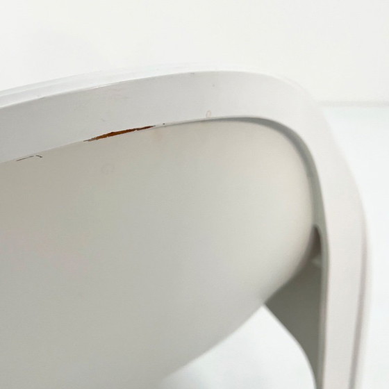 Image 1 of Coppia di poltrone lounge modello 4794 bianche di Gae Aulenti per Kartell, anni '70