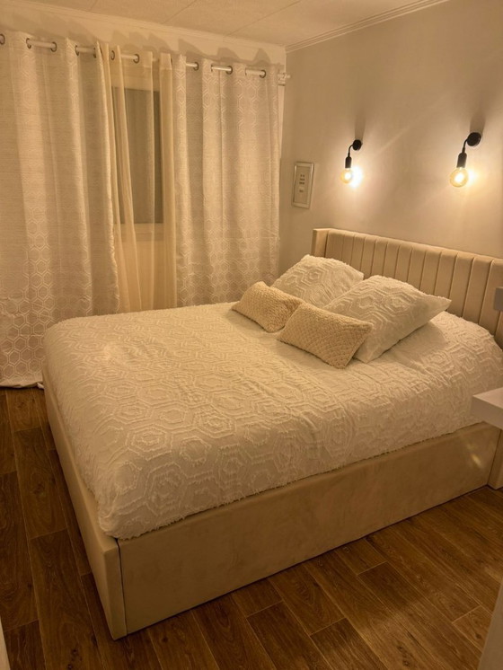 Image 1 of Lit Coffre avec matela 2 place 140x190 