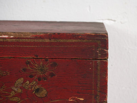 Antique garnet red oriental case (c.1900) #36 – Storage cabinet (photo 25 of 40)