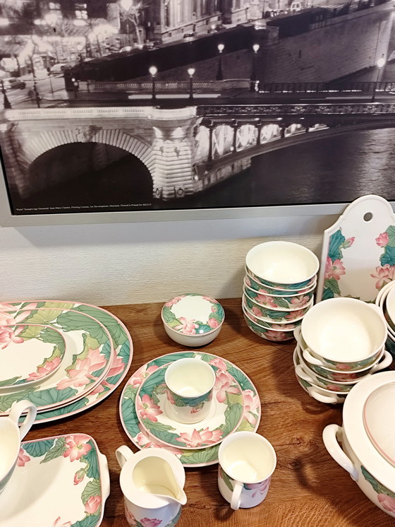 Image 1 of Villeroy & Boch „Jade“ Bone China Speise- und Kaffeeservice – 66 Teile + Extras