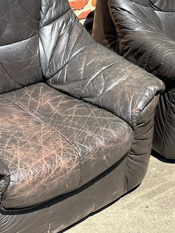 Image 1 of Par de sillones club de cuero patinado