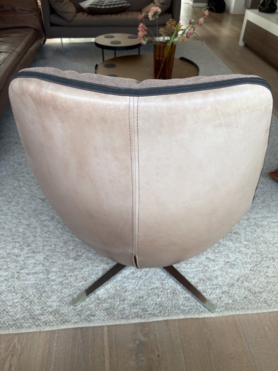 Image 1 of Fauteuil Molinari Miro stof/leer met poef leer