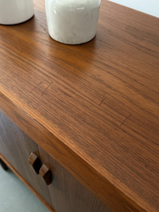 Image 1 of Ib-Kofod Larsen para aparador de teca Faarup Mobelfabrik, Dinamarca, años 60