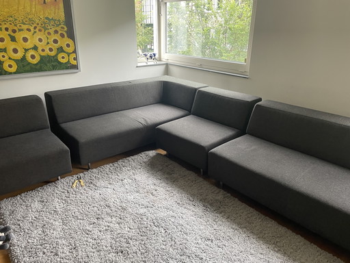 Modern L-Shaped Design Sofa in Anthracite Gray - Excellent Condition