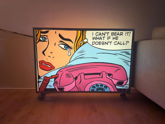 Image 1 of Großes, beidseitig beleuchtetes Noboringo-Schild mit doppelseitiger Pop-Art-Cartoon-Illustration