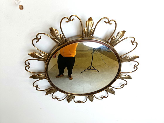 Image 1 of Miroir vintage en laiton ensoleillé 1960s