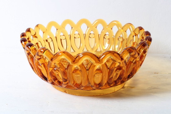 Image 1 of Frutero antiguo de cristal color ámbar miel, raro / Italia / década de 1950