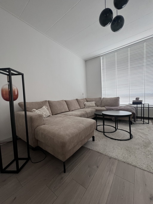 Corner sofa