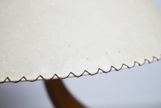 Image 1 of Lampada da tavolo Bonsai Josep Llusca Blauet anni '90, stile spagnolo Mid-Century, in legno di cedro, paralume in pergamena.