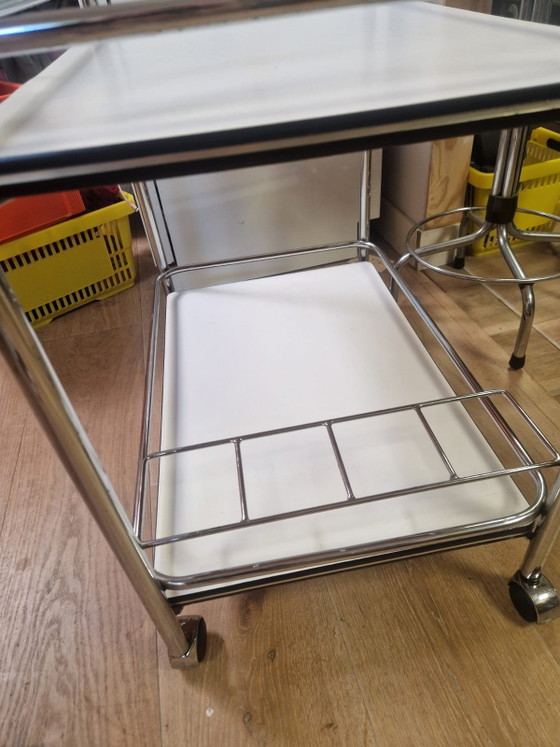 Image 1 of Vintage dranken trolley jaren 50