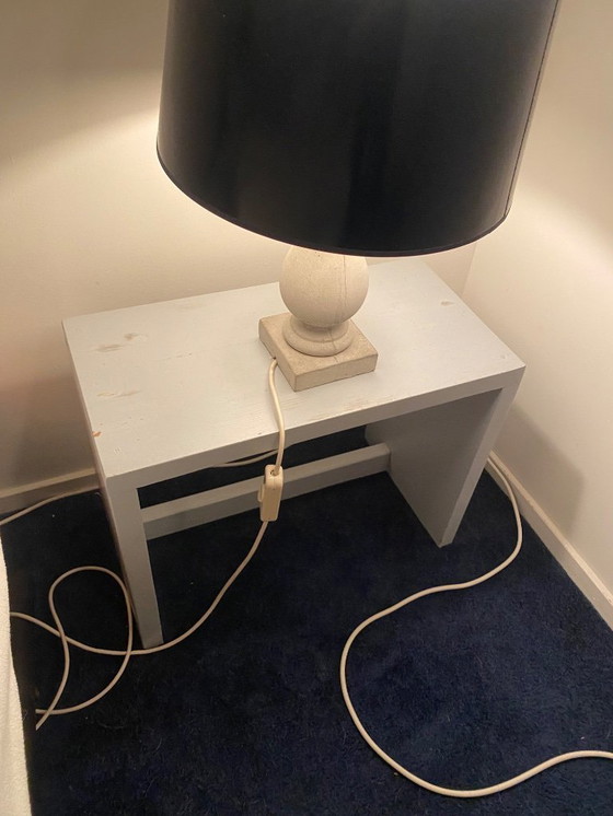 Image 1 of Schöne Balusterlampen mit Nachttischen