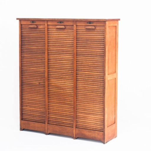 Classeur vintage. Bois de chêne. Restauré. France, années 1940-1950.