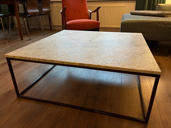 Tavolino da caffè Natuzzi in marmo Mid-century modern 90x90x34 cm, Tavolini da caffè, Metallo, Bianco (foto 2 di 5)