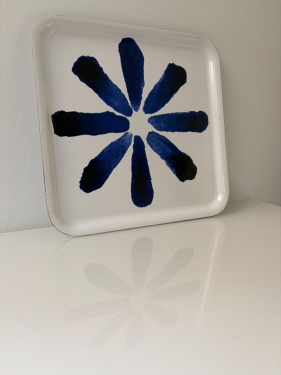 Ikea SOMMAR 2016 Tablett Jennifer Idrizi Blau Weiß – Tischdekoration, Plastic (photo 3 of 8)