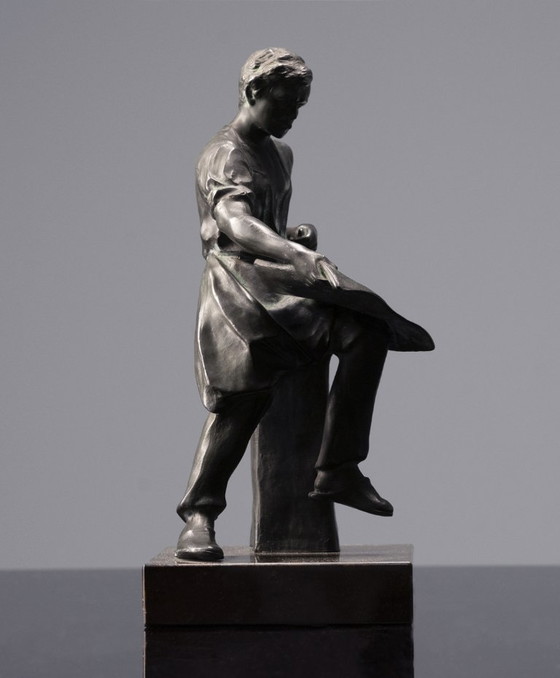 Image 1 of Statuette en métal, années 1910