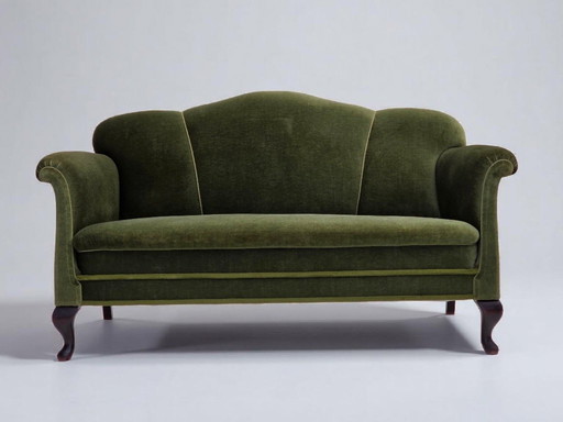 1950er Jahre, dänisches 2-Sitzer-Sofa, grüner Möbelvelours, Beine aus Eschenholz.