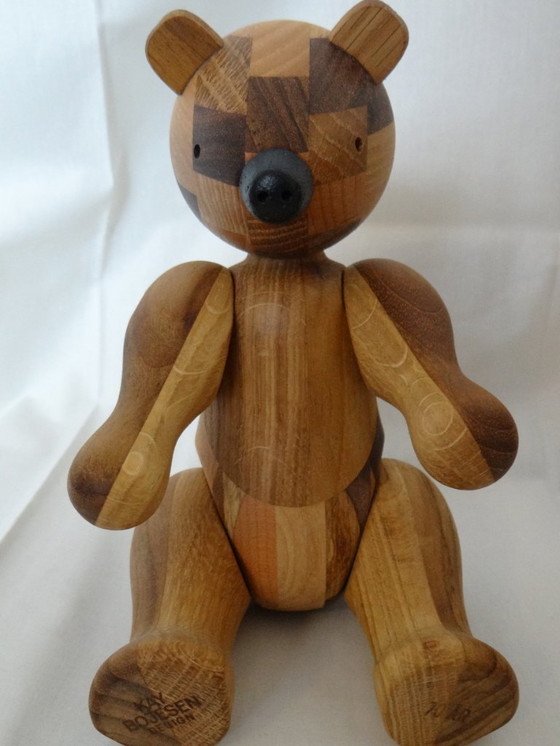 Image 1 of The Christmas gift: Kaj Bojesen 25 cm bear made from residual wood for the 70th anniversary in the original box