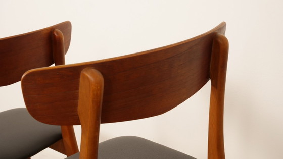 Image 1 of 4 sillas de comedor | Farstrup | Modelo 210 | Restaurado