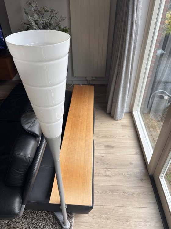 Image 1 of Leolux E  Dorado