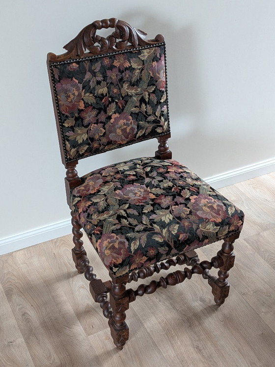 Image 1 of Sedia neorinascimentale belga in stile antico, ca. 1960 – Rovere intagliato e tessuto floreale