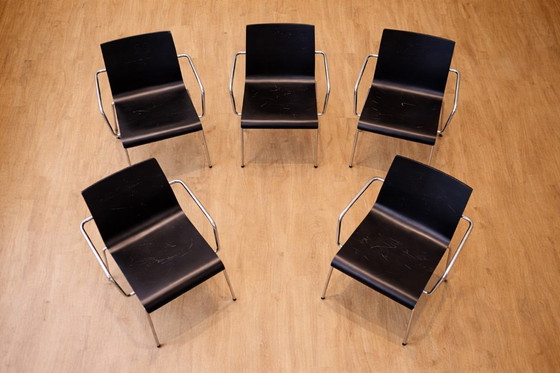 Image 1 of Zeta Furniture (Dänemark) — Stahlrohr- und Holzstühle (5er-Set) — Skandinavisch-moderner Stil — 1900er/2000er Jahre