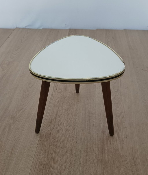 Vintage Plant Table – plantentafel, Plastic, Wood (photo 2 of 9)