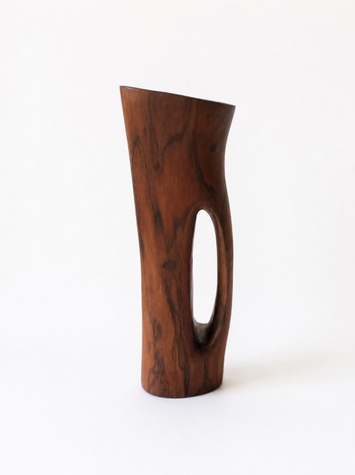 Sculpturale olijfhouten kan/vaas uit het midden van de 20e eeuw – Alexandre Noll-stijl (jaren 1950/1960)