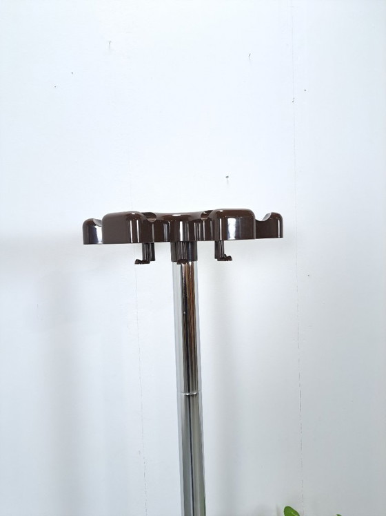 Image 1 of Porte-manteau Velca Legnano marron, modèle VIP, avec chrome et plastique