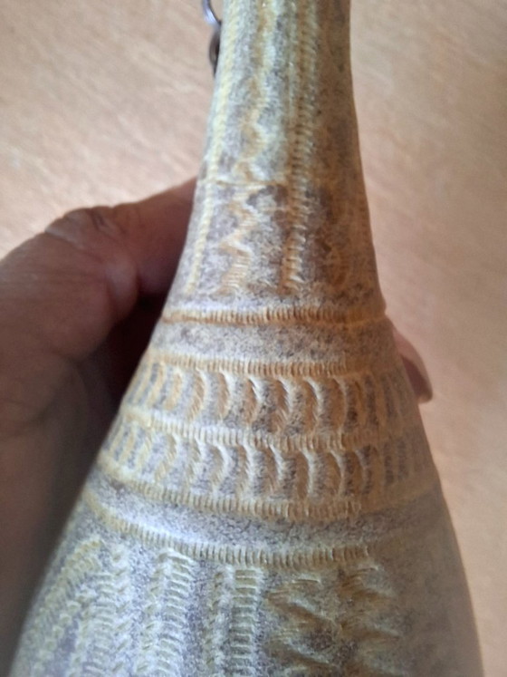 Camel Hide Powder Flask with Dispensing Stopper and Suspension Chain. Bedouin Military Ethnography (photo 8 of 11)