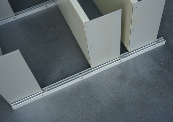 Image 1 of Estantería de pared pequeña modelo 606 de Dieter Rams para Vitsoe, década de 1960.