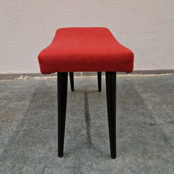Fifties Vintage Red Footstool – Textile, Wood (photo 6 of 9)
