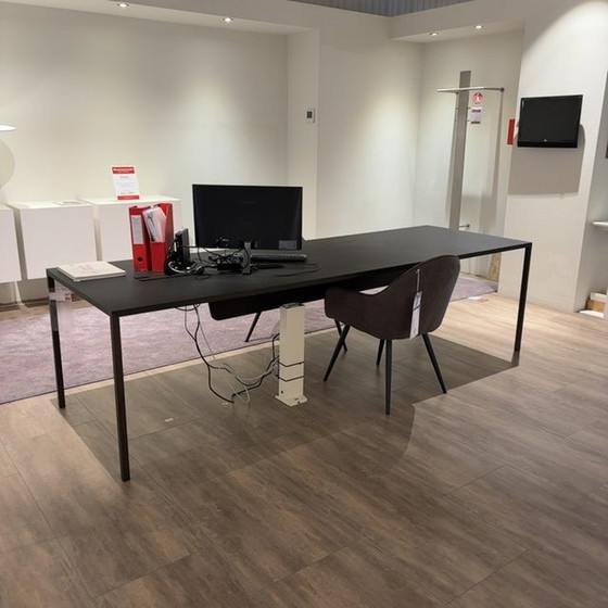 Image 1 of Tavolo da pranzo Arco Slim - 280x90