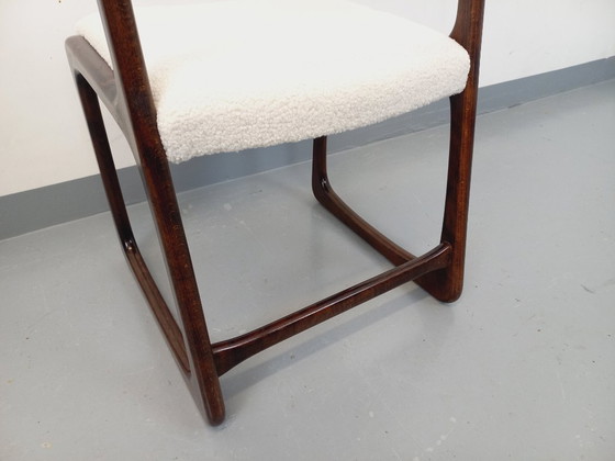 Image 1 of Sedia a slitta vintage in legno e tessuto bouclé del marchio Baumann degli anni '70