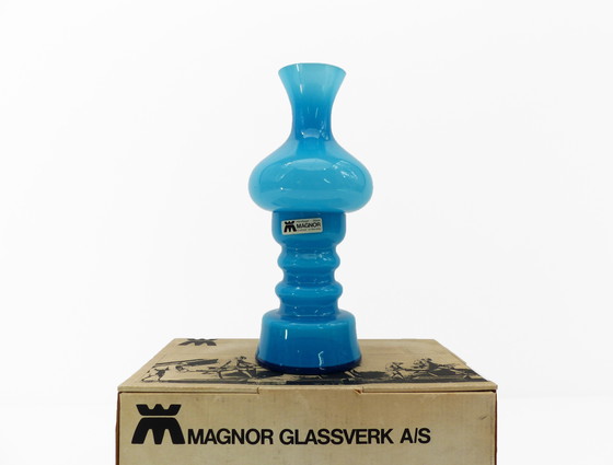 Image 1 of Portavelas de cristal opalino azul turquesa, diseño escandinavo, Magnor Glassverk, Noruega, Circa 1960