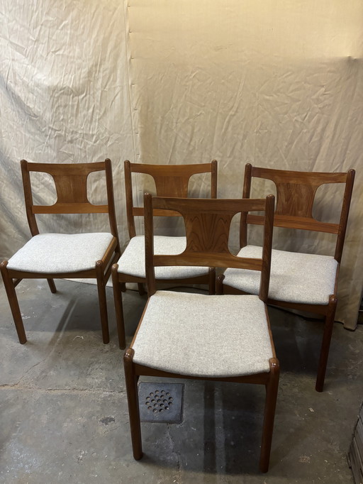 Mid-century Deens design eetkamer stoelen 