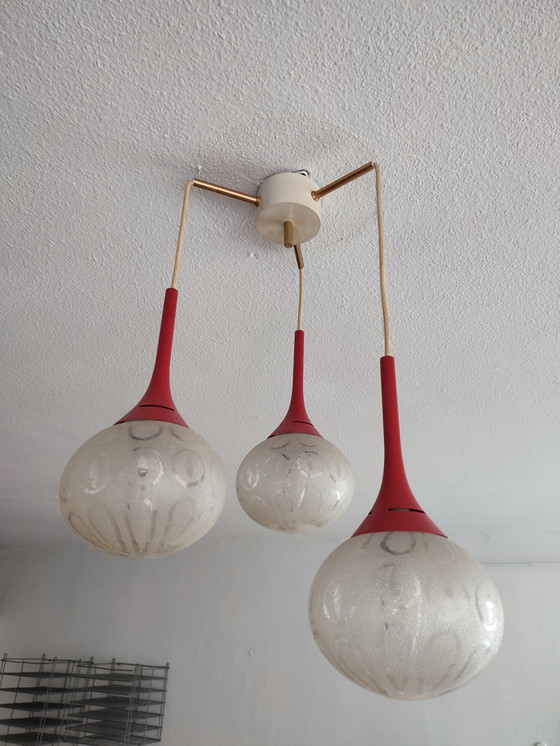 Image 1 of Lampe vintage 3 ampoules en verre cascade Space Age rouge