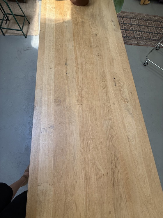 Image 1 of Stunning dining table with solid oak top