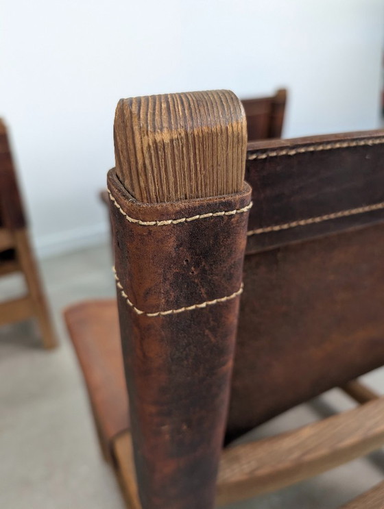 Image 1 of Set di 5 sedie spagnole in pelle e quercia, stile Paco Muñoz, anni '60