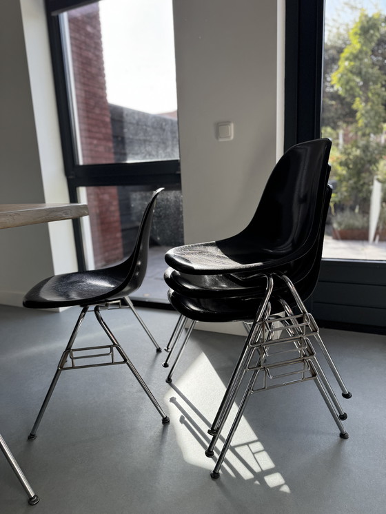 Image 1 of 6x Herman Miller Vitra DSS Fiberglass / Fiberglass