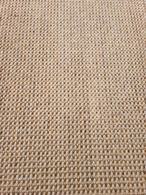 Image 1 of Tappeto Cunera 2,80 x 3,30 cm, in cocco, sisal ed erba marina.
