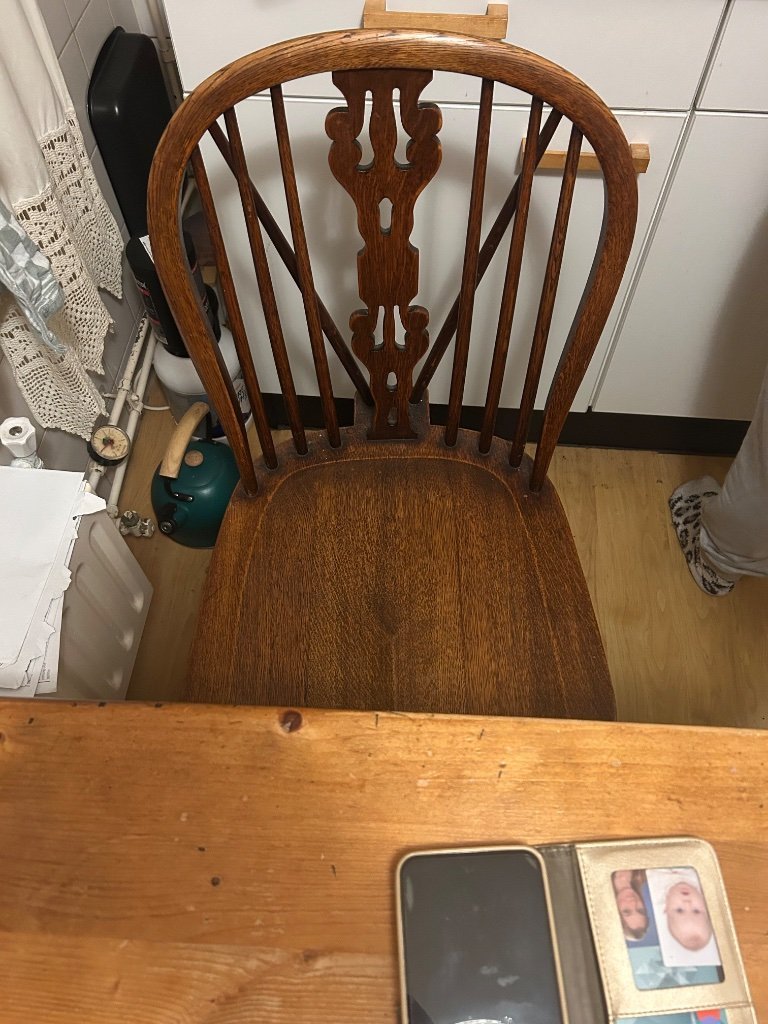 4 sillas de comedor Windsor de la década de 1950