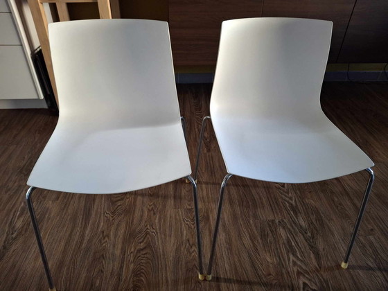 Image 1 of 2 x Arper Catifa 46, White, Light Traces of Use, 50€/Piece