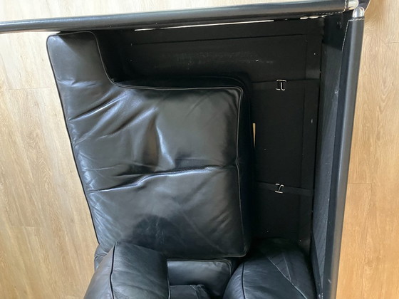 Image 1 of Poltrona Frau Twice, gruppo di sedute in pelle nera e cromo