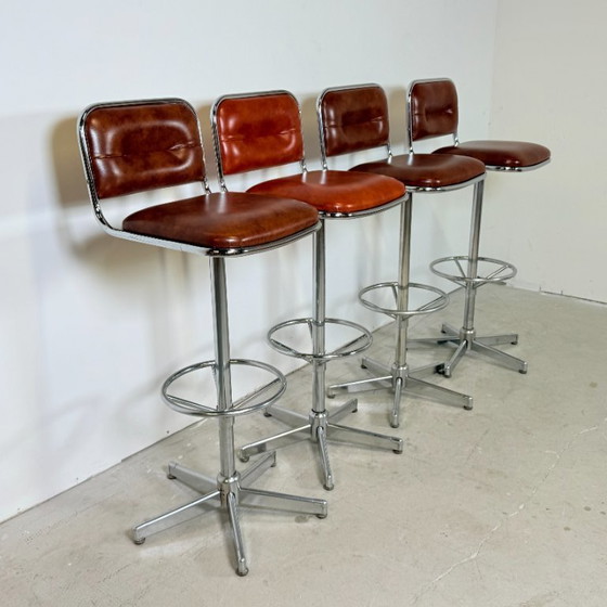 Chrome Bar Stools 1970s Cognac Faux Leather Upholstery – Barstools, Skai (photo 6 of 14)